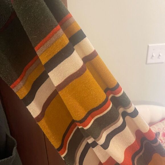 Lantern sleeve, open front cardigan - Picture 4 of 4